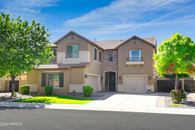 2529 E PARKVIEW Drive, Gilbert, AZ 85295