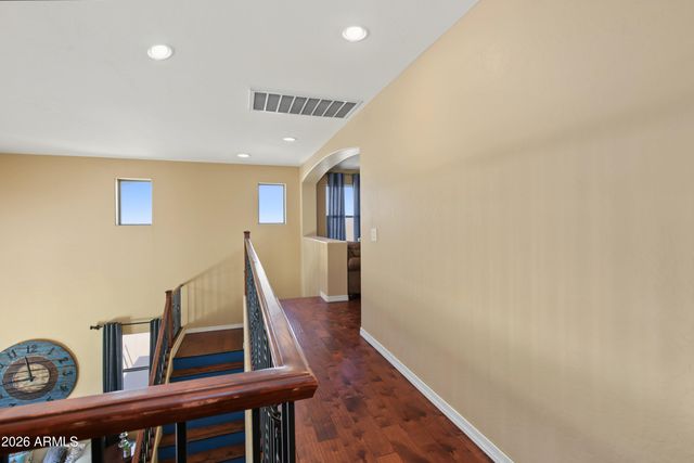 2529 E PARKVIEW Drive, Gilbert, AZ 85295