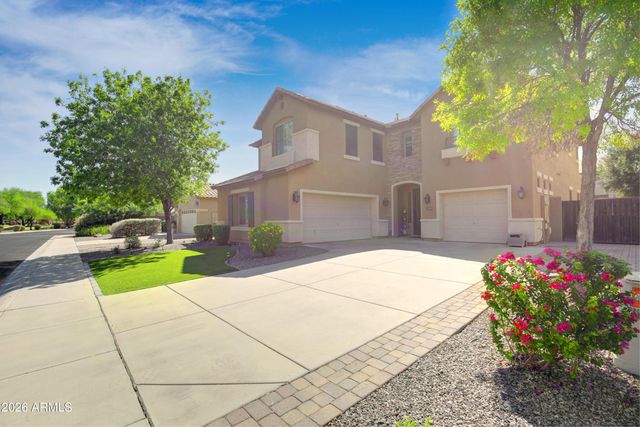 2529 E PARKVIEW Drive, Gilbert, AZ 85295