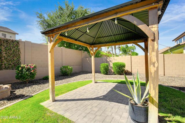 2529 E PARKVIEW Drive, Gilbert, AZ 85295