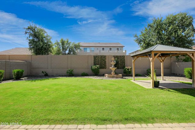 2529 E PARKVIEW Drive, Gilbert, AZ 85295