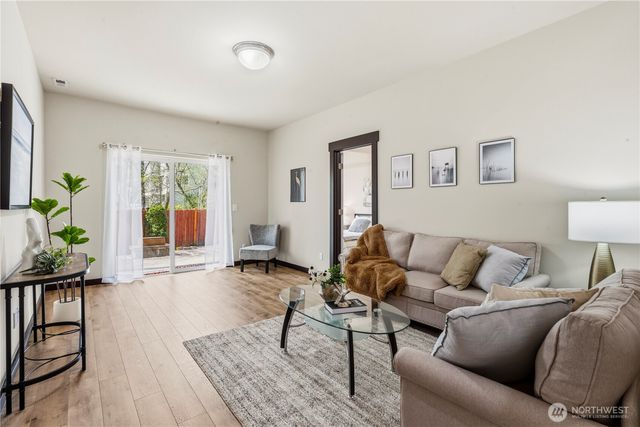 14504 17th Avenue W, Lynnwood, WA 98087