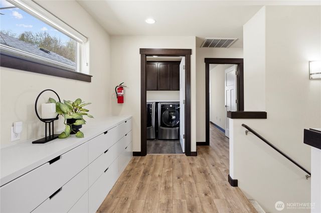 14504 17th Avenue W, Lynnwood, WA 98087