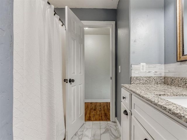 116 Chevy Chase Drive, Midwest City, OK 73110