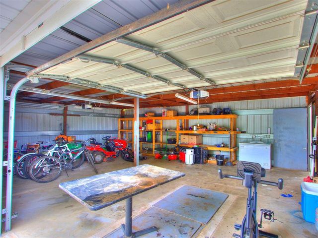 116 Chevy Chase Drive, Midwest City, OK 73110
