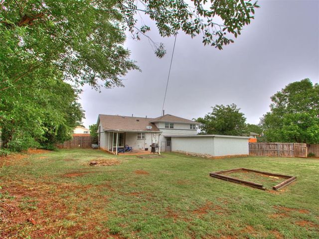116 Chevy Chase Drive, Midwest City, OK 73110