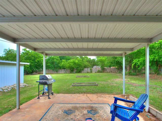 116 Chevy Chase Drive, Midwest City, OK 73110