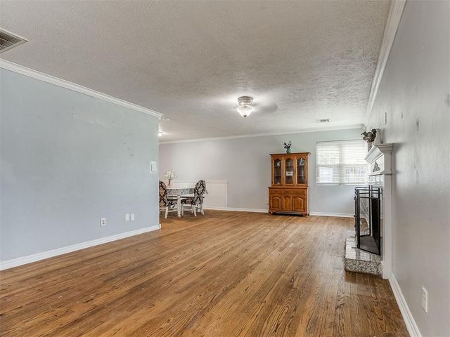 116 Chevy Chase Drive, Midwest City, OK 73110
