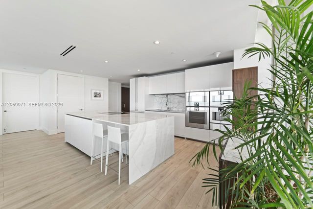 10203 Collins Avenue 401, Bal Harbour, FL 33154