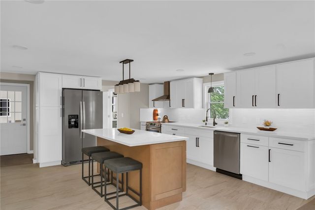 115 Hill Top Drive, Johnston, RI 02919