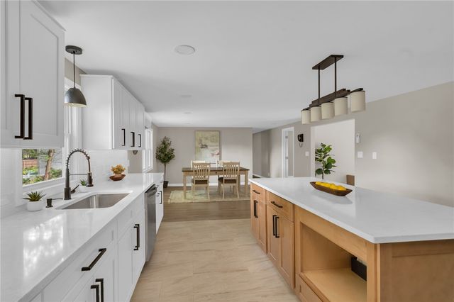 115 Hill Top Drive, Johnston, RI 02919