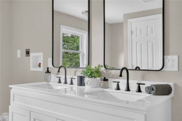 115 Hill Top Drive, Johnston, RI 02919