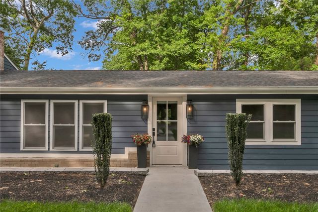 115 Hill Top Drive, Johnston, RI 02919