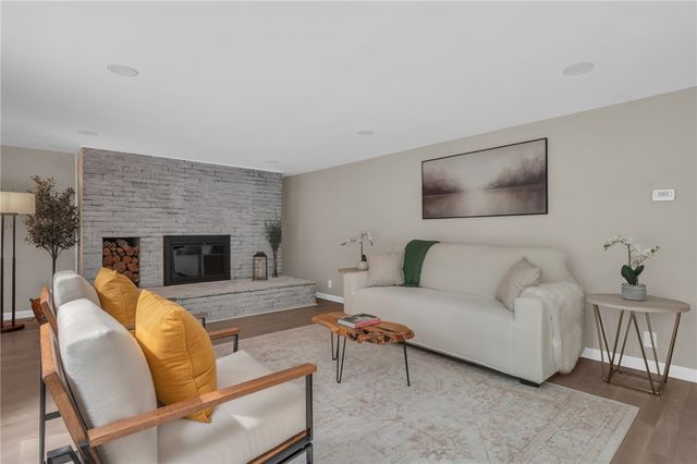 115 Hill Top Drive, Johnston, RI 02919