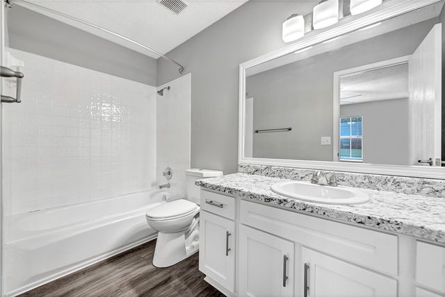 1389, 1391, 1400, 1402 N Boxley Avenue, Fayetteville, AR 72704