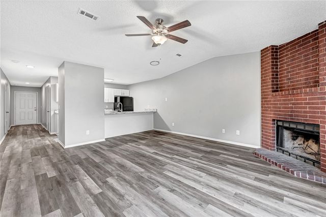 1389, 1391, 1400, 1402 N Boxley Avenue, Fayetteville, AR 72704