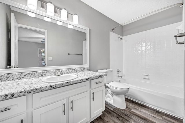 1389, 1391, 1400, 1402 N Boxley Avenue, Fayetteville, AR 72704