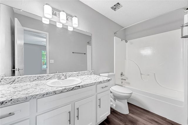 1389, 1391, 1400, 1402 N Boxley Avenue, Fayetteville, AR 72704