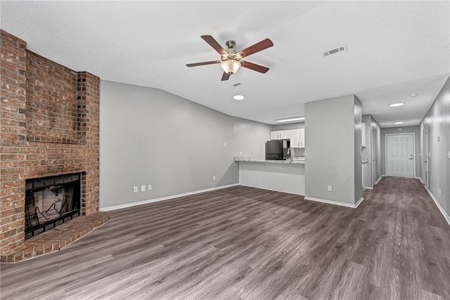 1389, 1391, 1400, 1402 N Boxley Avenue, Fayetteville, AR 72704