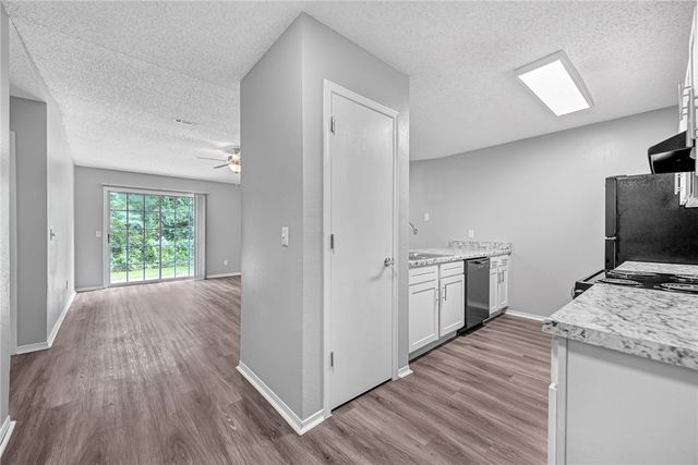 1389, 1391, 1400, 1402 N Boxley Avenue, Fayetteville, AR 72704