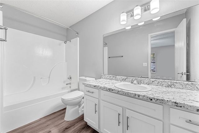 1389, 1391, 1400, 1402 N Boxley Avenue, Fayetteville, AR 72704