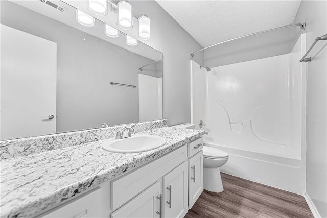 1389, 1391, 1400, 1402 N Boxley Avenue, Fayetteville, AR 72704