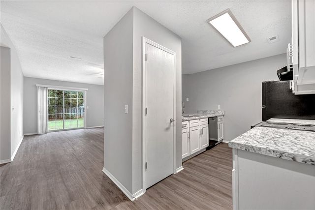 1389, 1391, 1400, 1402 N Boxley Avenue, Fayetteville, AR 72704