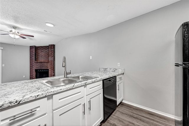 1389, 1391, 1400, 1402 N Boxley Avenue, Fayetteville, AR 72704