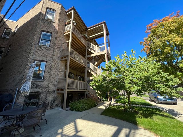 322 S Ridgeland Avenue 1, Oak Park, IL 60302