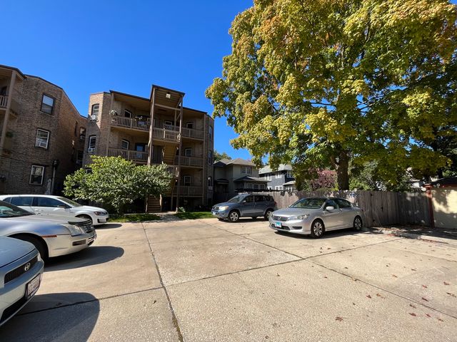 322 S Ridgeland Avenue 1, Oak Park, IL 60302