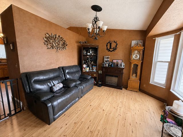 162 W 1980 S, Clearfield, UT 84015