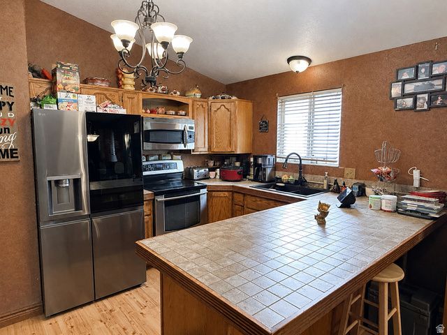 162 W 1980 S, Clearfield, UT 84015