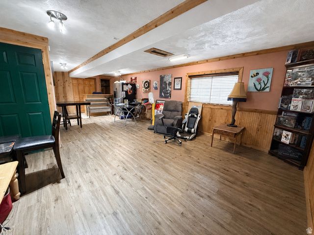 162 W 1980 S, Clearfield, UT 84015