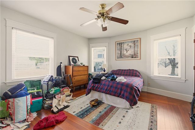 982 York Avenue, Pawtucket, RI 02861