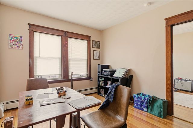 982 York Avenue, Pawtucket, RI 02861