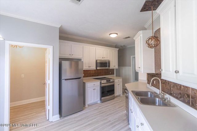 220 Moss Valley Circle, Brandon, MS 39042