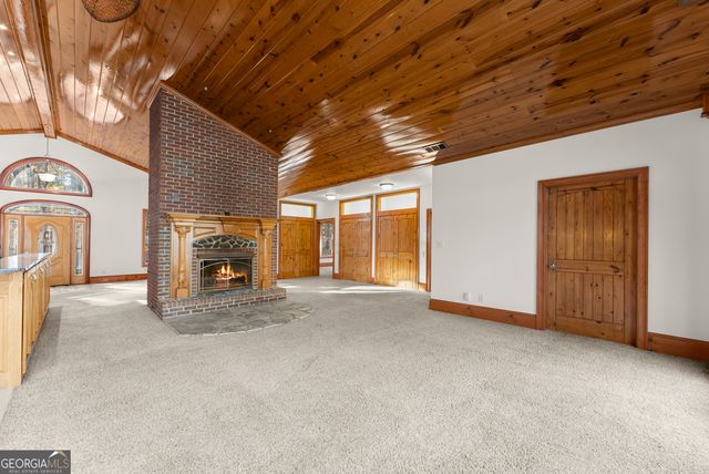 287 Spring Branch Circle, Toccoa, GA 30577