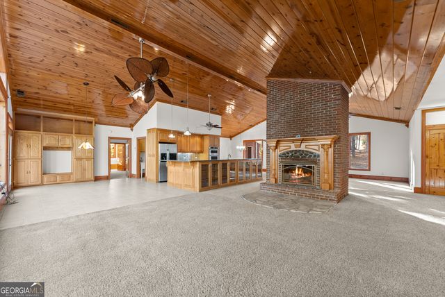 287 Spring Branch Circle, Toccoa, GA 30577