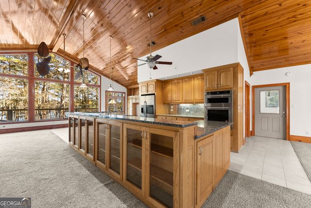 287 Spring Branch Circle, Toccoa, GA 30577