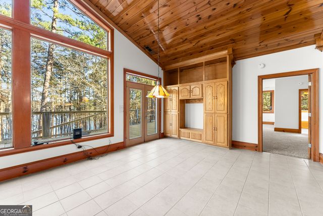 287 Spring Branch Circle, Toccoa, GA 30577