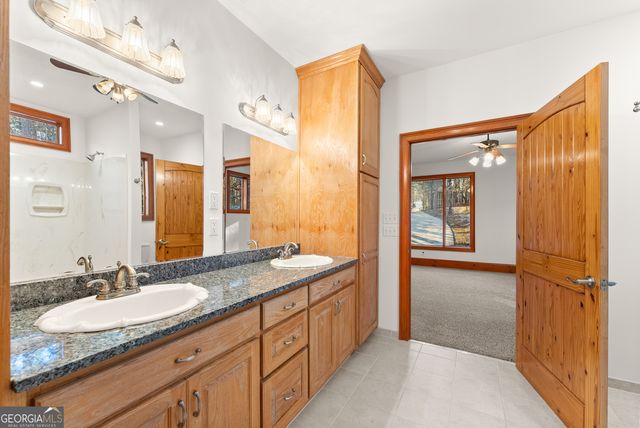 287 Spring Branch Circle, Toccoa, GA 30577