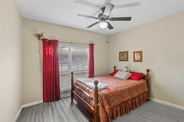 8601 Park Lane 612, Dallas, TX 75231