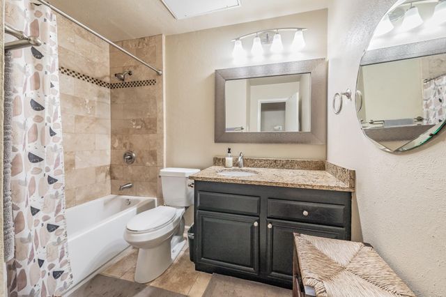 8601 Park Lane 612, Dallas, TX 75231