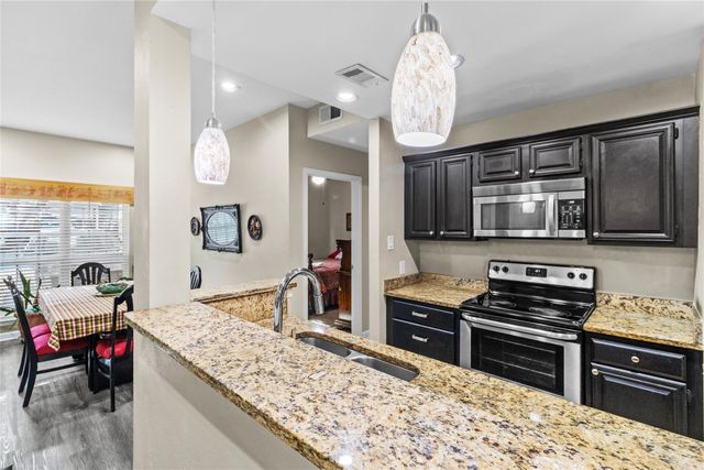 8601 Park Lane 612, Dallas, TX 75231