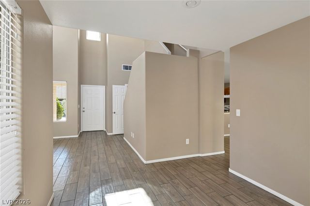 7429 Granada Willows Street, Las Vegas, NV 89139