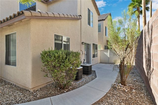 7429 Granada Willows Street, Las Vegas, NV 89139