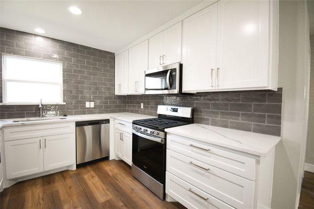 2805 Cornell Circle, Irving, TX 75062