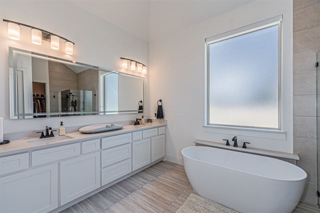 9637 Chesney Drive, Kaufman, TX 75126
