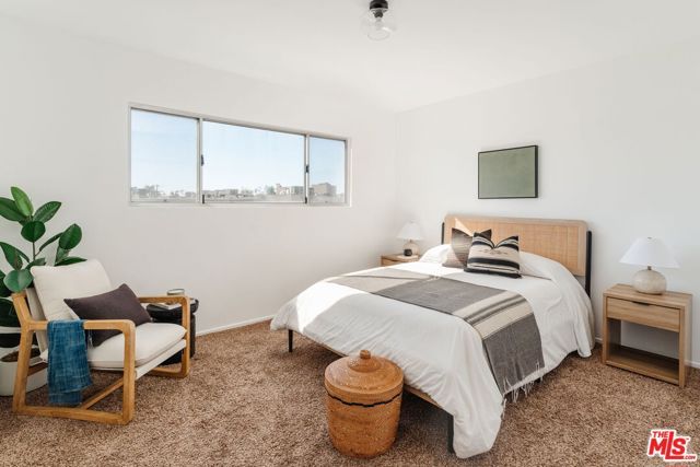 6251 Coldwater Canyon Avenue 310, Los Angeles, CA 91606