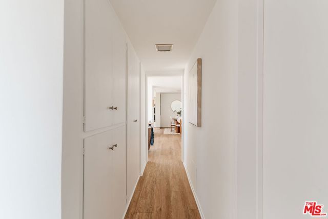 6251 Coldwater Canyon Avenue 310, Los Angeles, CA 91606